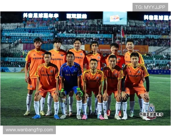 谢晖执教风云再起 深度解析其战术理念与足球哲学的演变之路 谢晖执教风云再起 深度解析其战术理念与足球哲学的演变之路