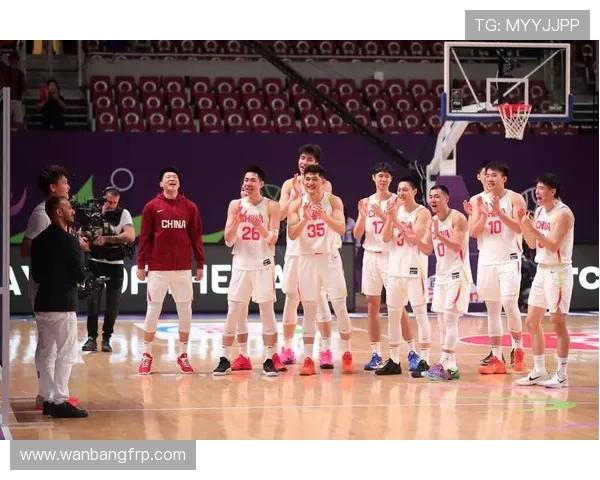 中国篮球队力克韩国晋级亚洲杯四强 郭艾伦表现亮眼助队胜利