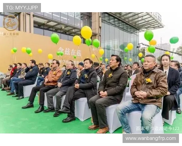 全面聚焦当代足球运动员成长路径与竞技精神多维度探索研究深度解 全面聚焦当代足球运动员成长路径与竞技精神多维度探索研究深度解