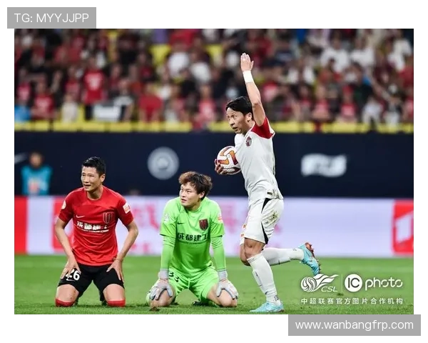 成都蓉城力克青岛海牛迎接新挑战 展现强大球队实力与默契配合