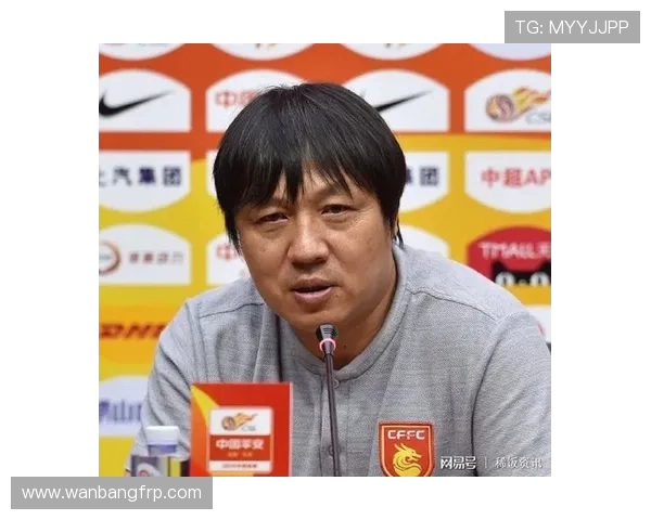 埃青年与特温特激战正酣谁能在这场对决中笑到最后